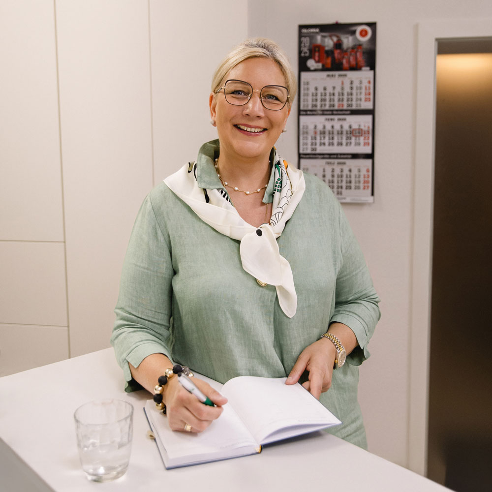 Monika Braschoss Kontakt aufnehmen